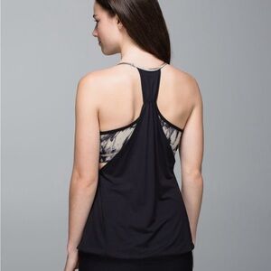Lululemon 8 No Limits Racerback Workout Sleeves Black Bra Casual Yoga Tank Top
